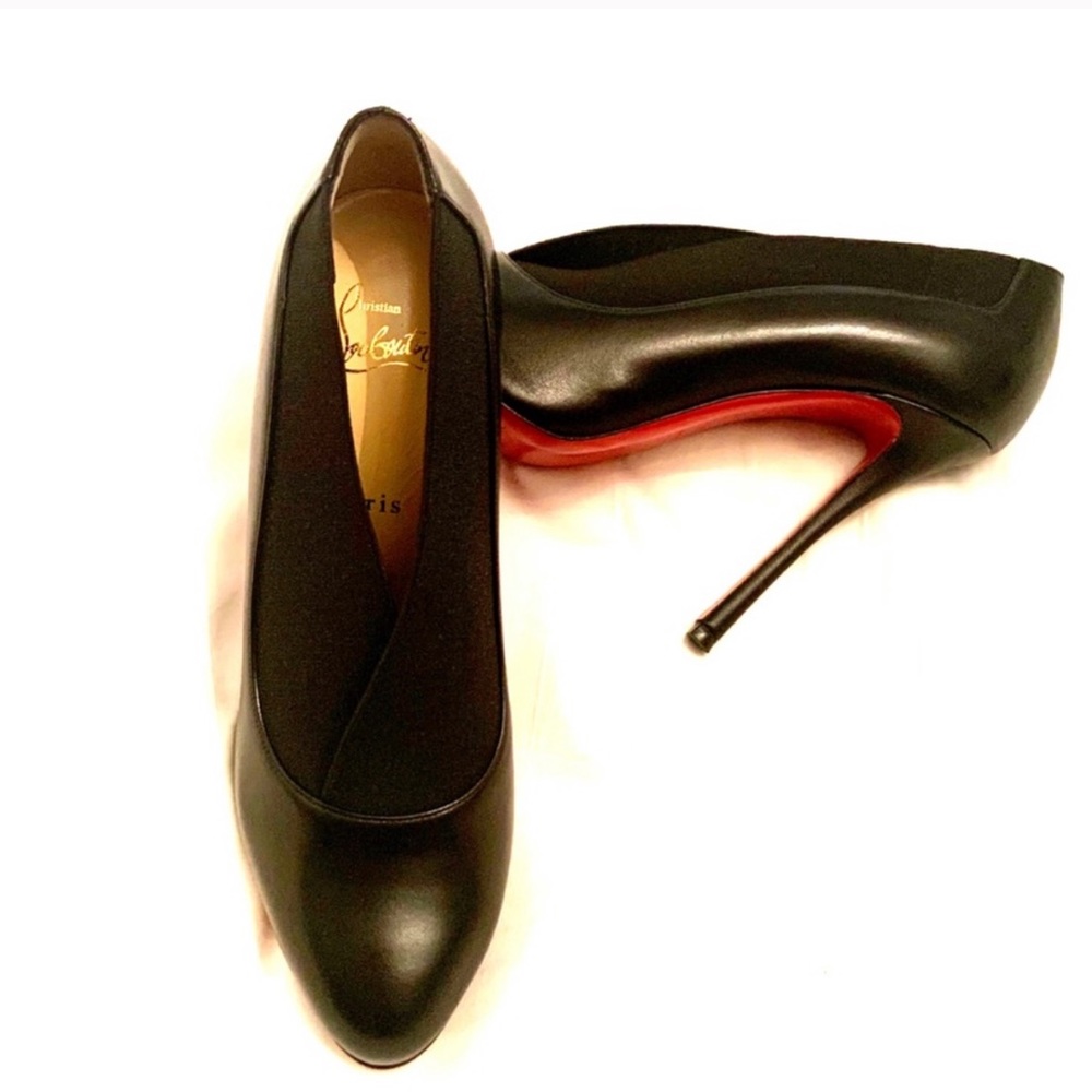 SOLD AUTHENTIC Christian Louboutin Heels - Picture 3 of 6